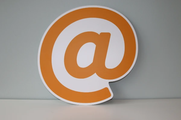 Como crear correo electrónico